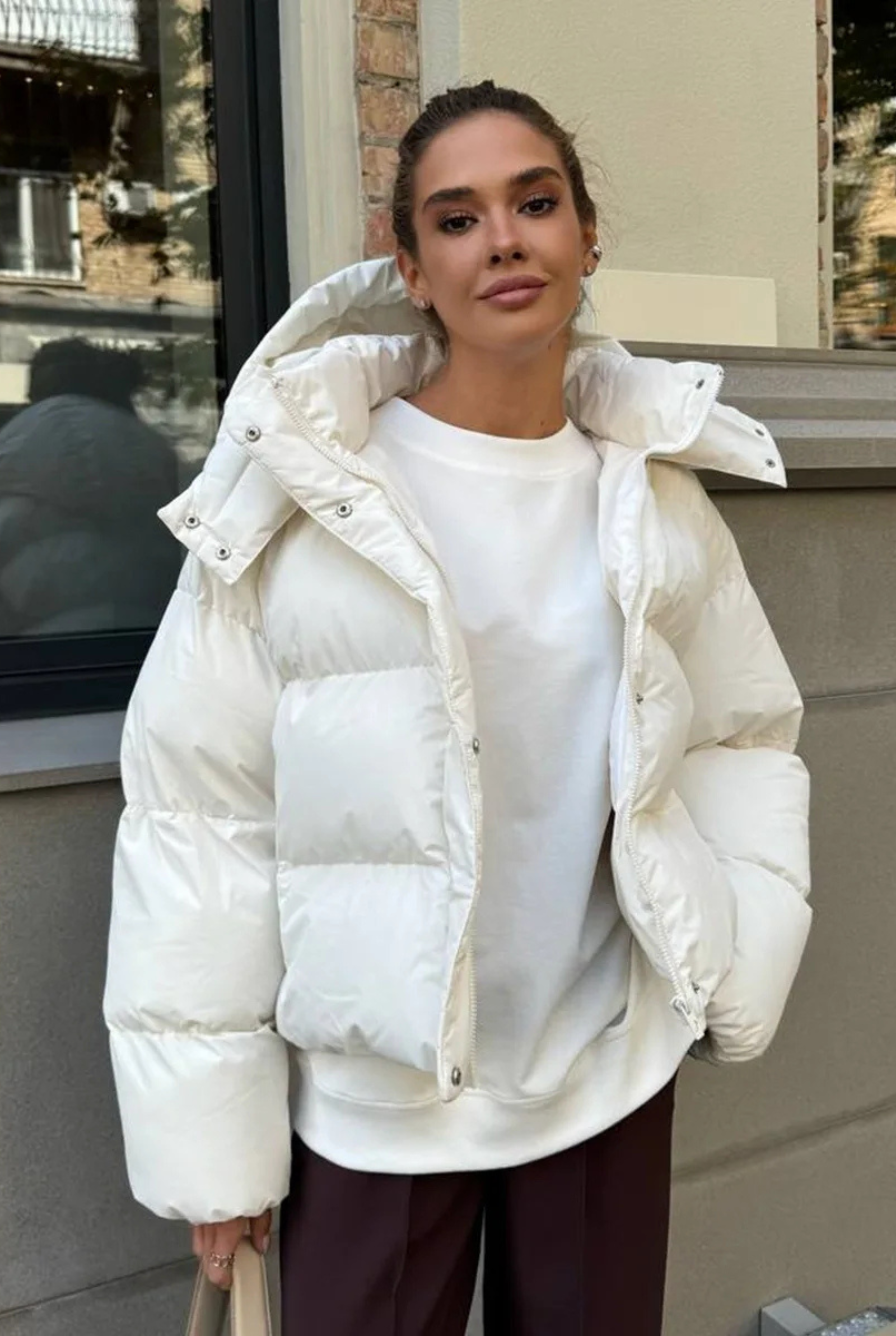 Žieminė pūsta striukė su kapišonu