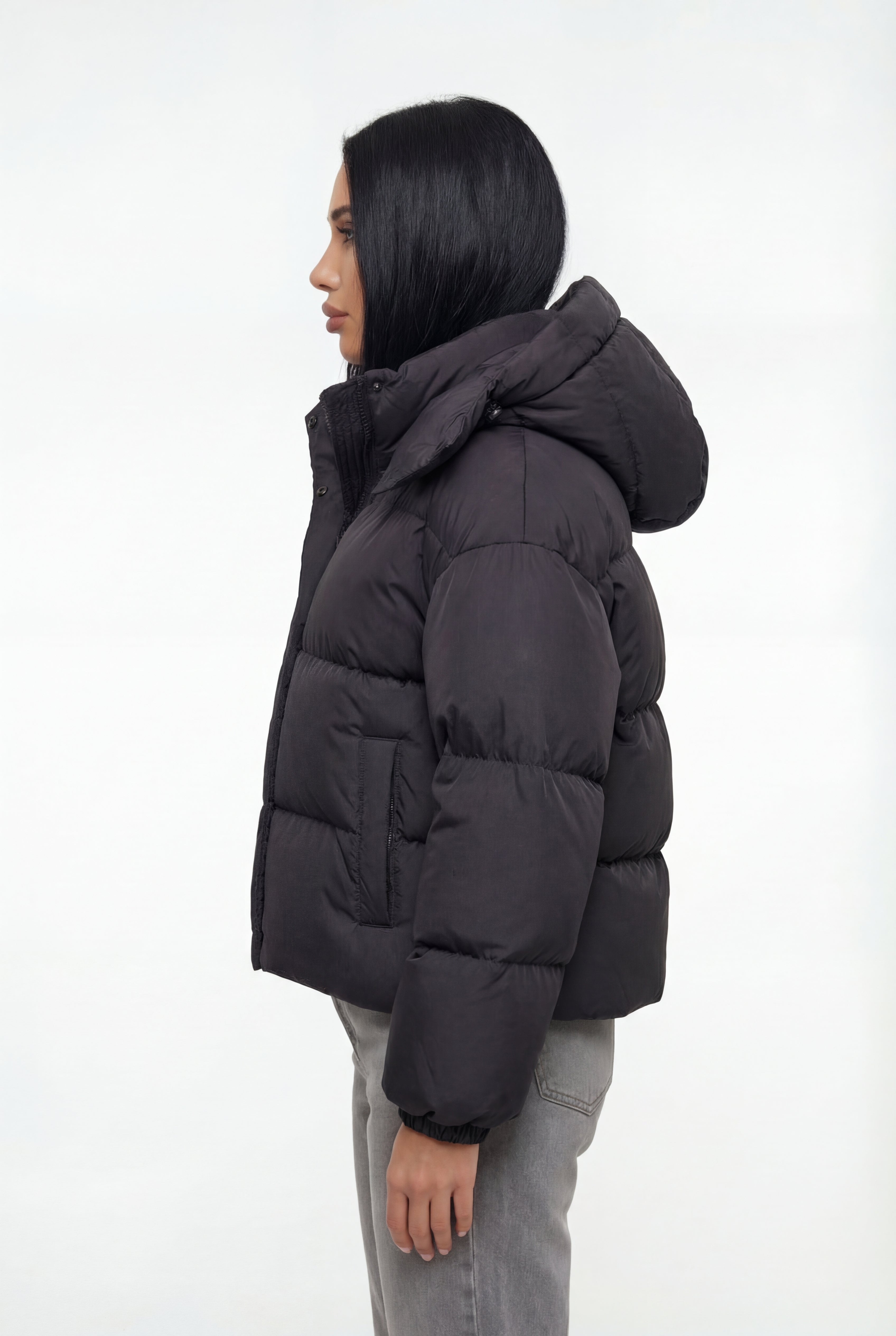 Žieminė pūsta striukė su kapišonu